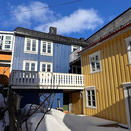 Tidligere Stall Omgjort Til Koselig Hjem I Sentrum Tromsø Exterior foto